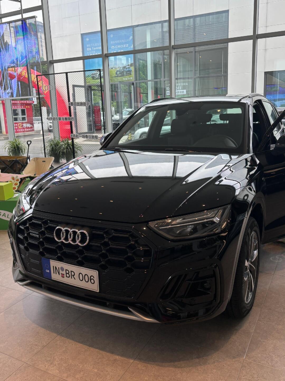 当前位置:>易车>社区>奥迪q5lsportback社区>请问q5l40豪华落地31w车