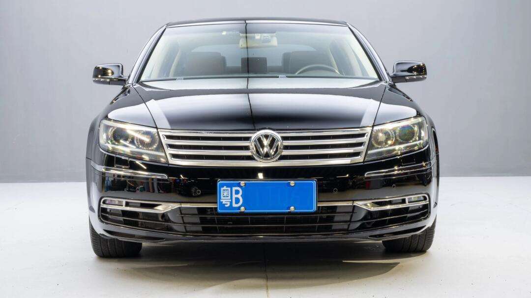 辉腾,低调奢华的典范,是汽车工艺的杰出代表.