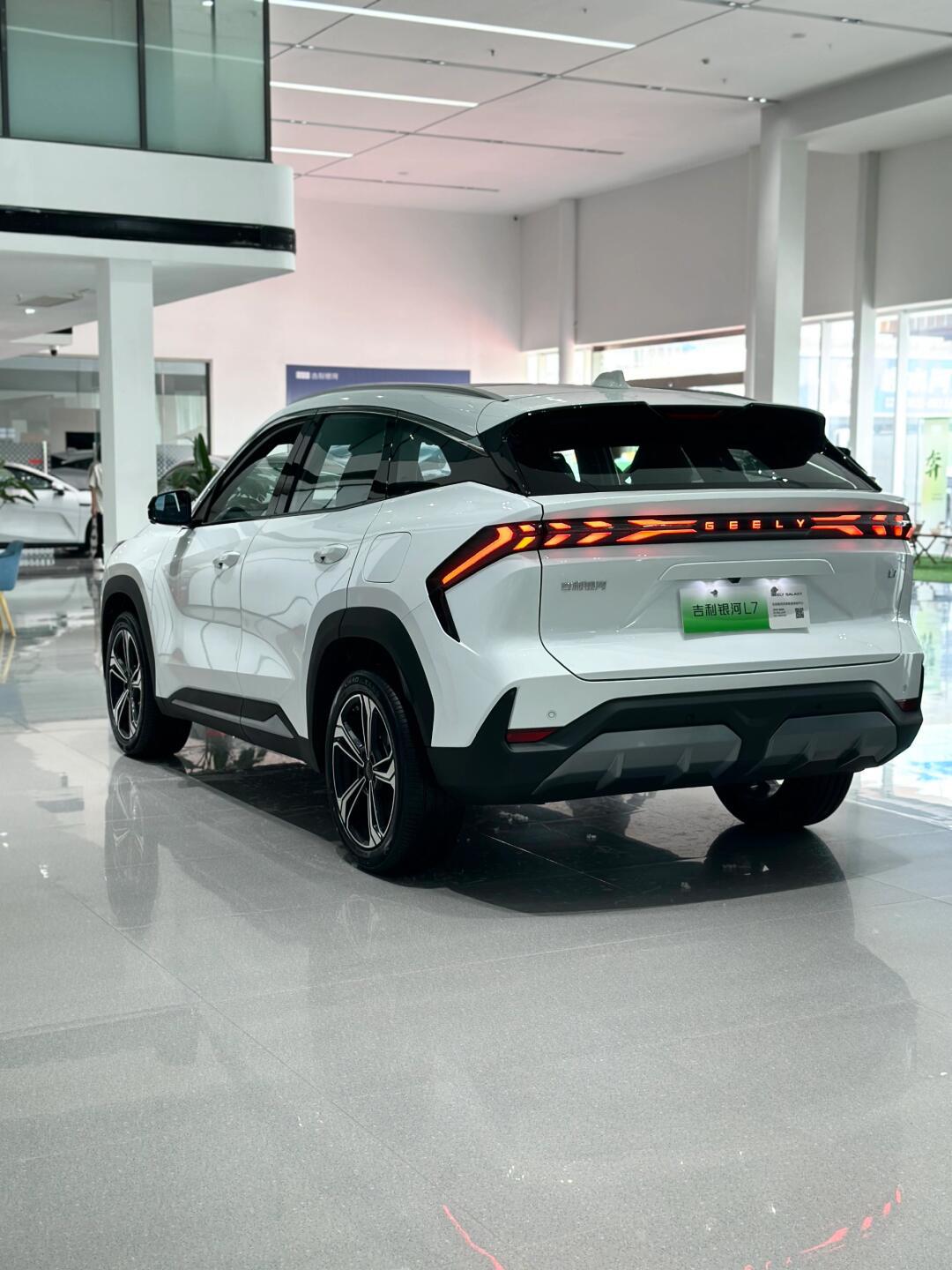 济南的电动车烫腚之前,蹲到了银河的降价75_北汽家宝社区_易车社区