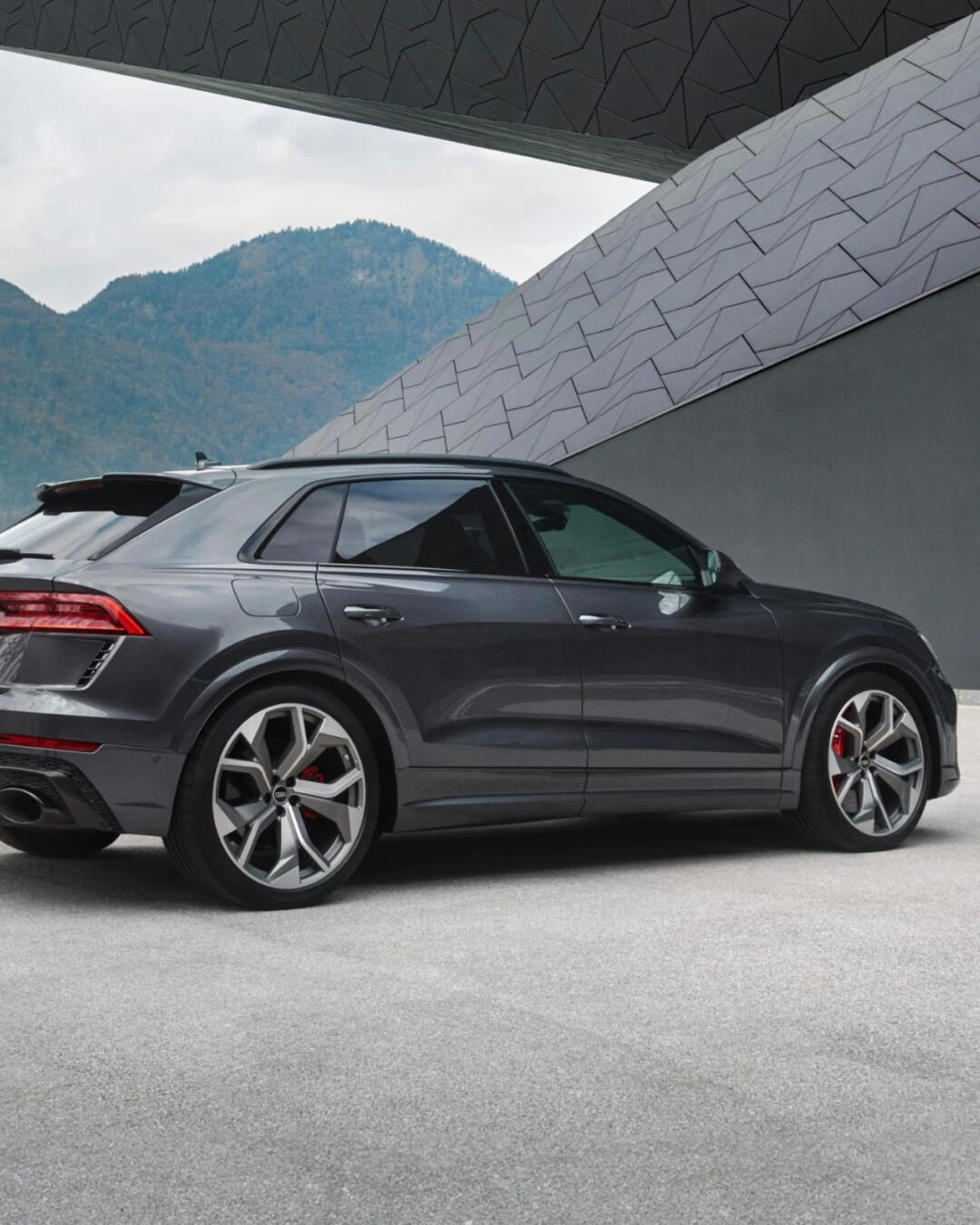 0t v8|纽北赛道742圈速