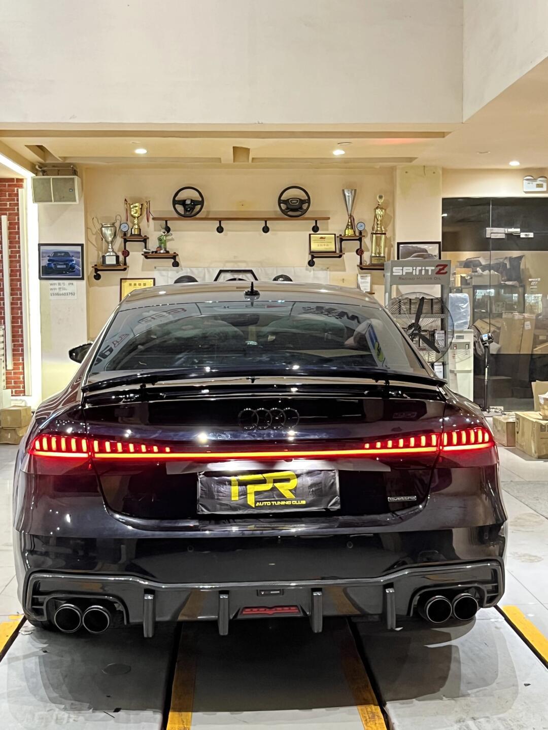 奥迪a7l 实现电动尾翼啦太香了_奥迪a7l社区_易车社区