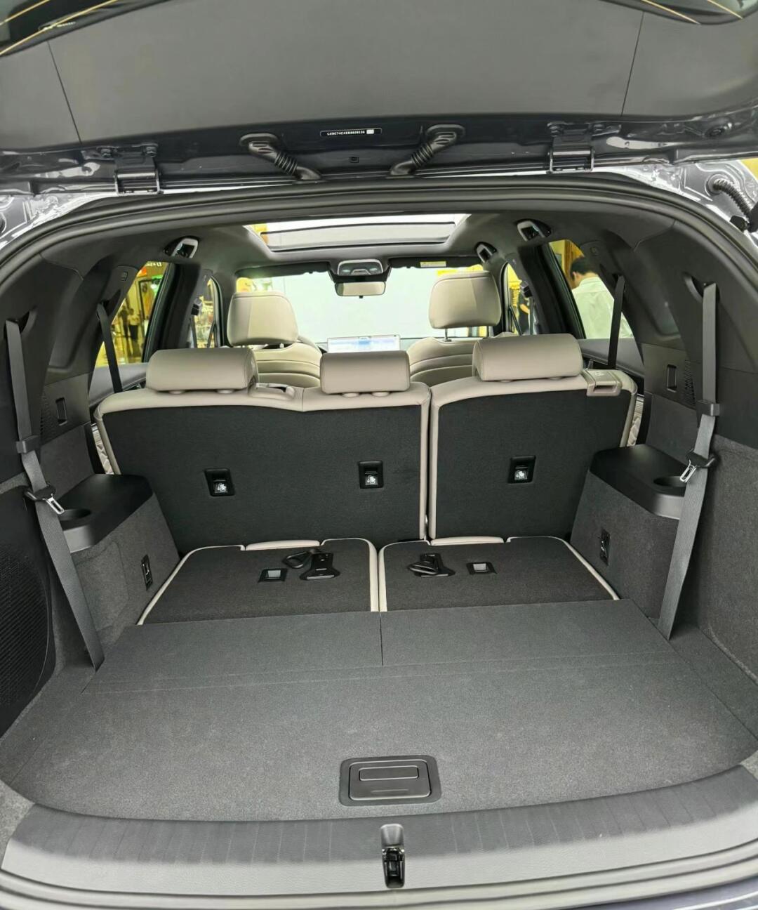 比亚迪唐dmi2024 荣耀版:荣耀与未来的结合比 亚迪唐 d