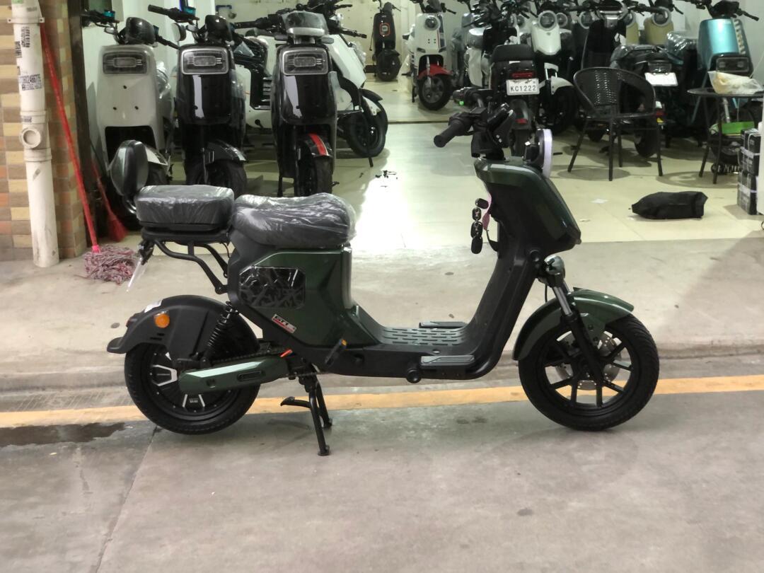 7373对比了好久,终于选择入手这台深远电动车