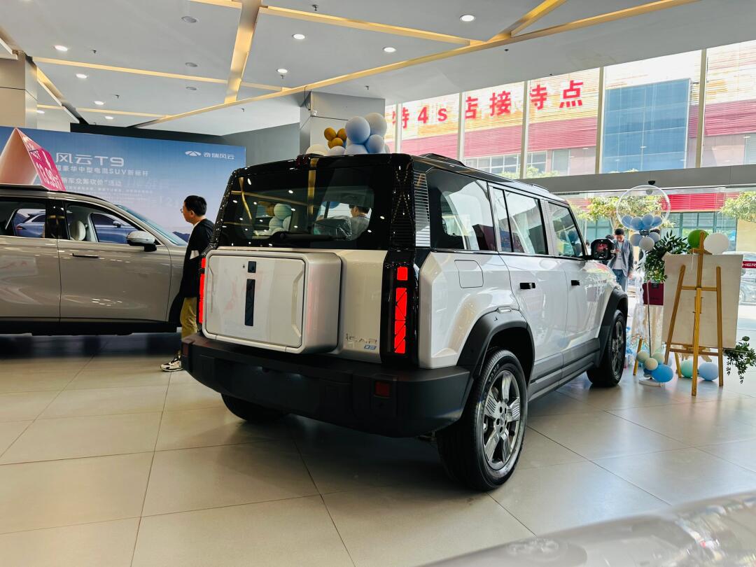 恭喜黄先生喜提爱车78 成为我们尊贵的icar 车主95 新车新气象,愿