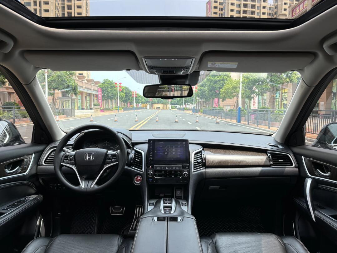 2020款 本田冠道 370turbo 四驱至尊版(顶配),2.0t 9at,2
