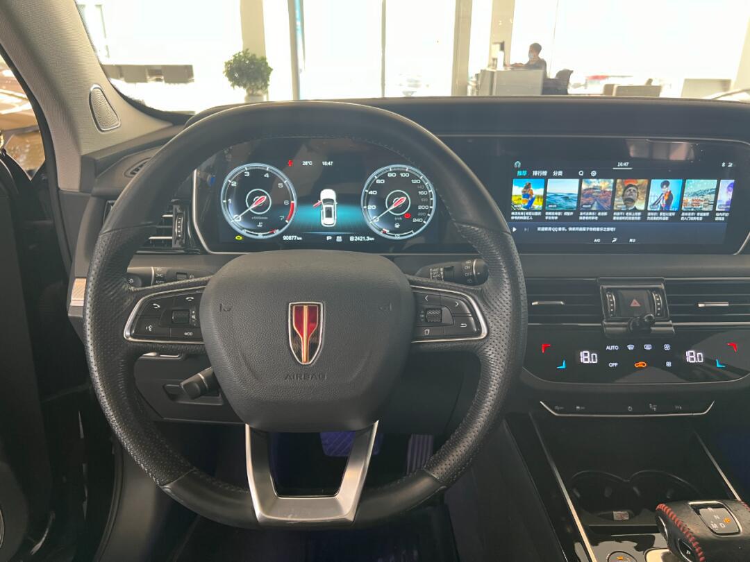 一汽红旗 hs5 智联旗享两驱型 首次登记日期:2020-10-21 排量:2.