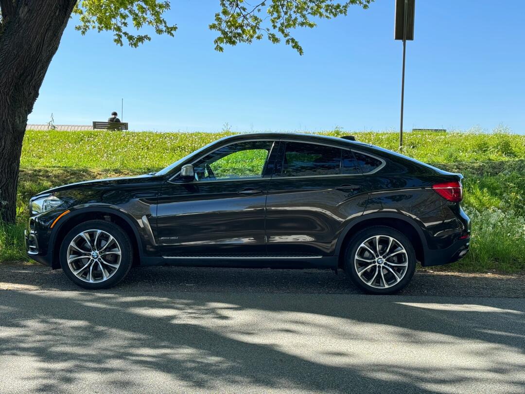 温哥华买车:低公里宝马x6