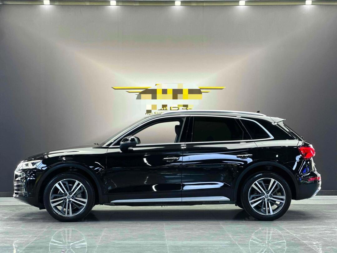 19年10月奥迪q5l 45tfsi 尊享型风雅版 车架号578758/ 2.