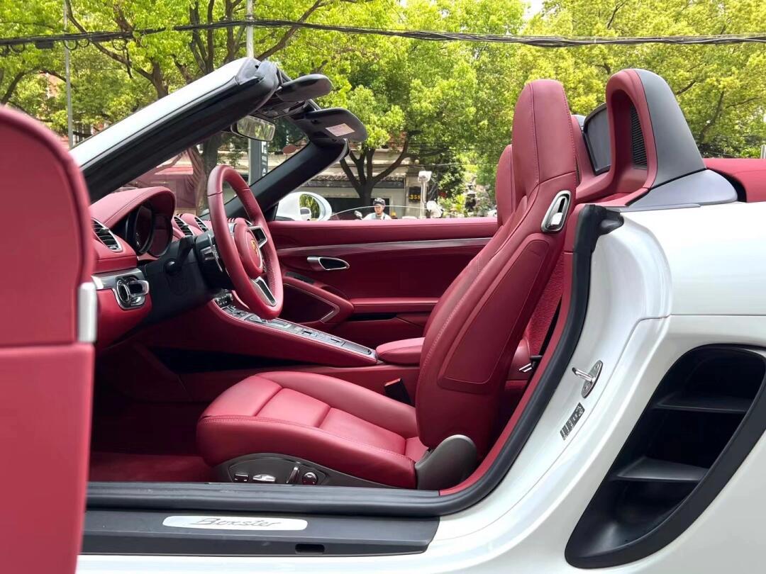 出准新23年保时捷718boxster