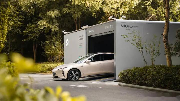 现在新能源电车的续航其实是上来了,要说最大的痛点其实还是充电这块.