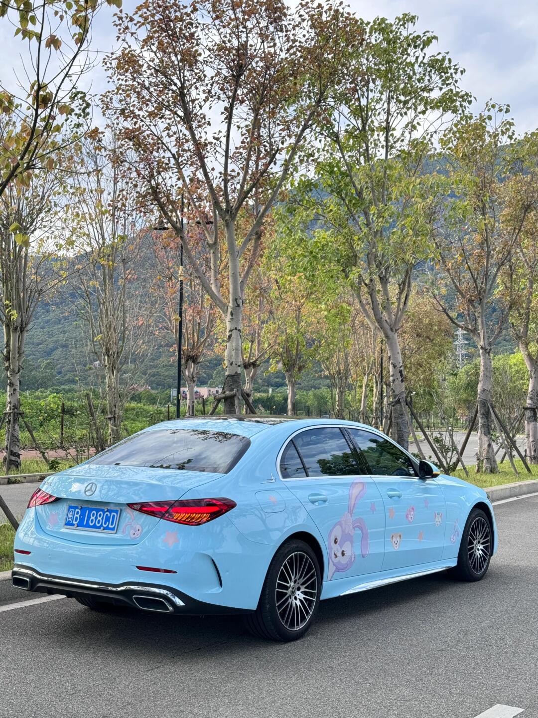 奔驰 c260l 改色膜 蒂芙尼蓝77星黛露