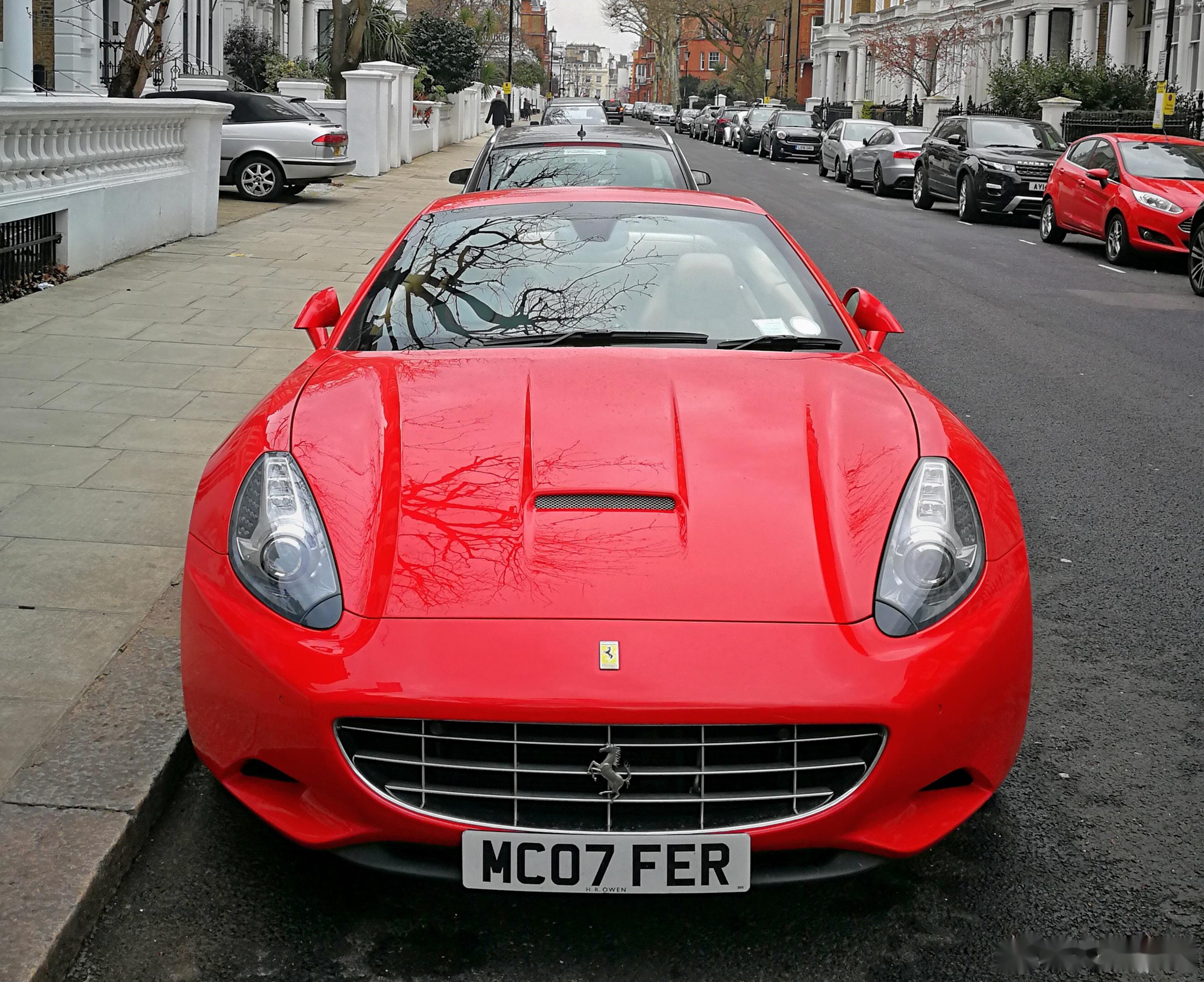 当前位置:>易车>社区>有钱人的社区>英国(伦敦)法拉利california(加州