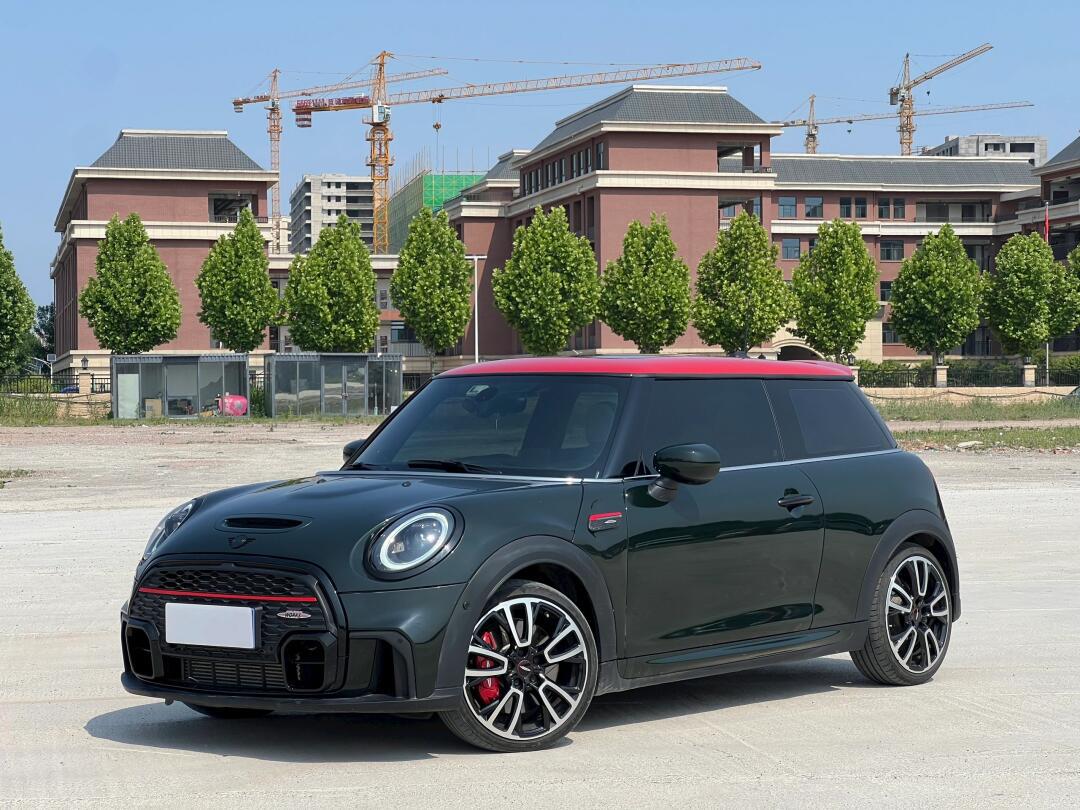 22款mini jcw 2.0t all-ln(改款) 一万公里准新车 上下班代