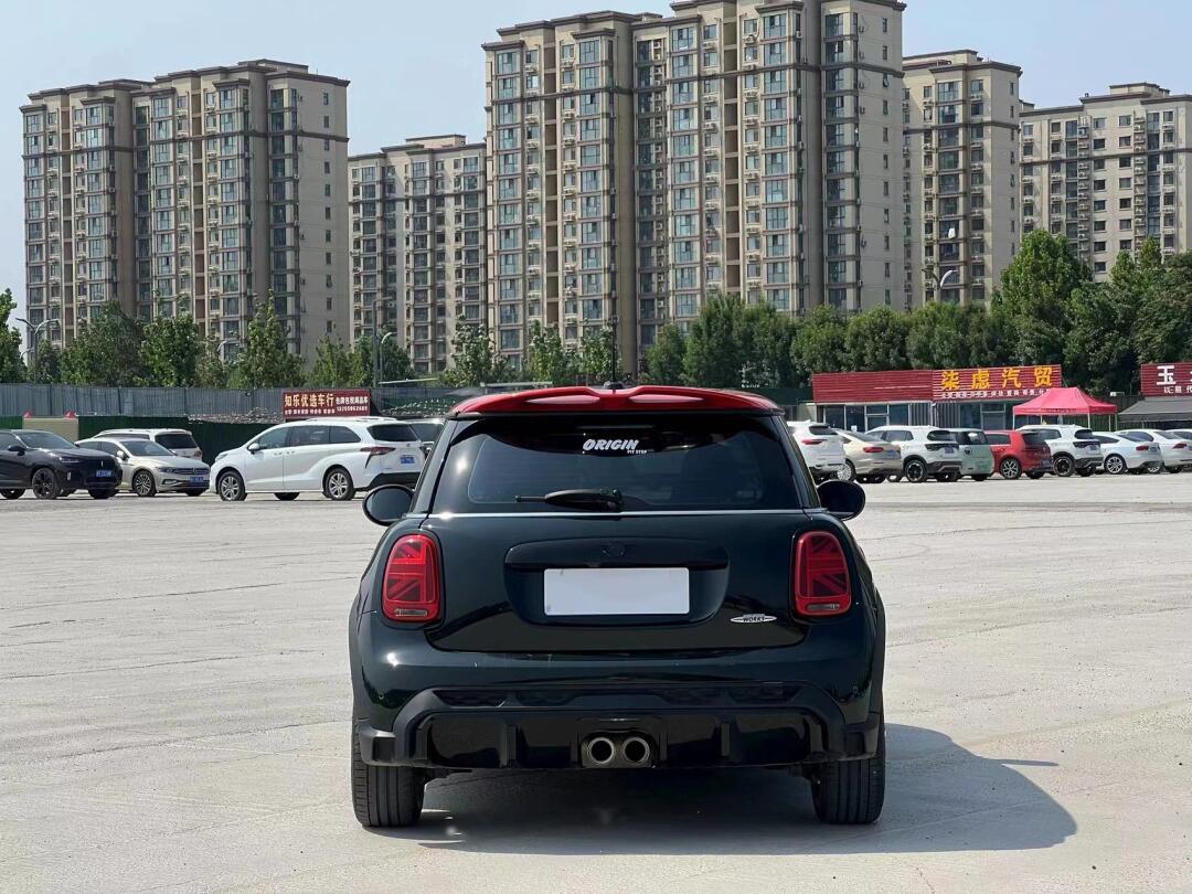 22款mini jcw 2.0t all-ln(改款) 一万公里准新车 上下班代