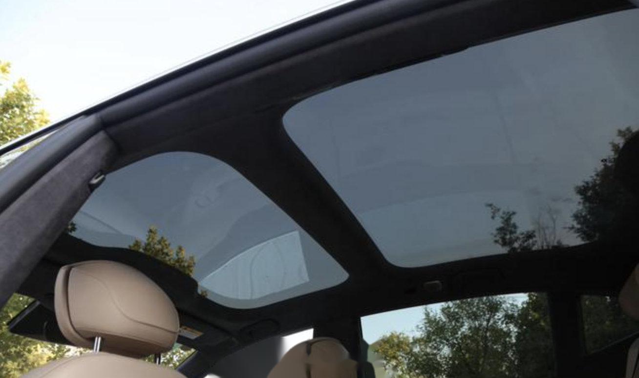 为了美观好多车设计全景玻璃,为了省电好多跑高速的小伙伴不敢开_汽车