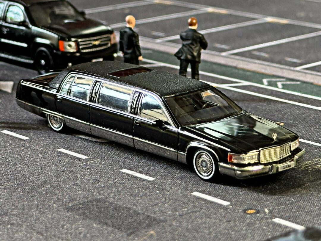 1996年款凯迪拉克弗雷特伍德加长版