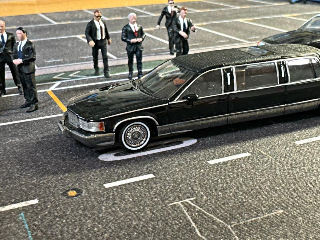 1996年款凯迪拉克弗雷特伍德加长版