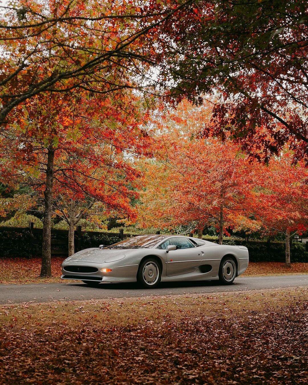 英伦味道超跑~罕见的捷豹xj220_捷豹xj社区_易车社区