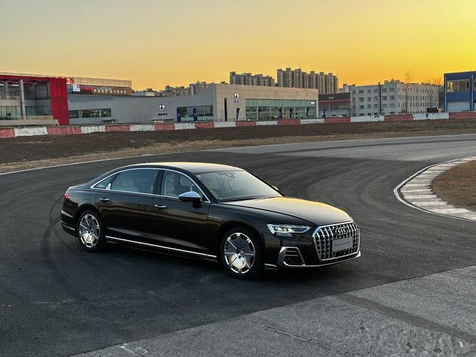 每天认识一台车:奥迪a8霍希_奥迪a8社区_易车社区