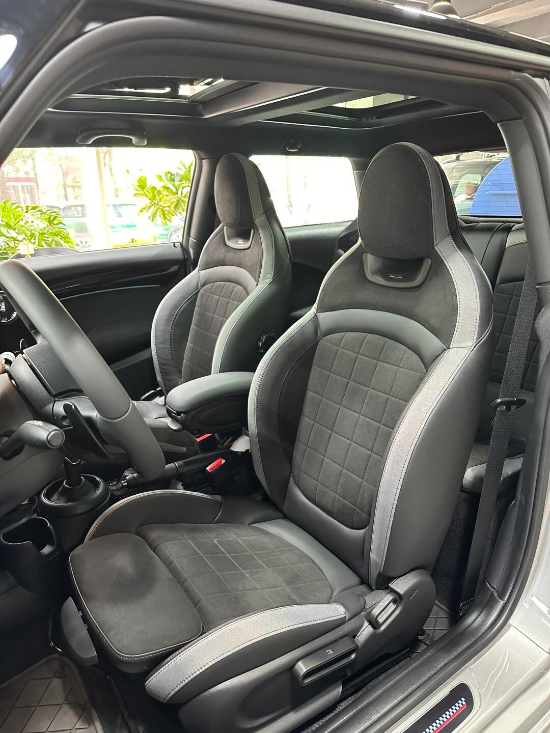 mini三门版 赛车手现车一台91