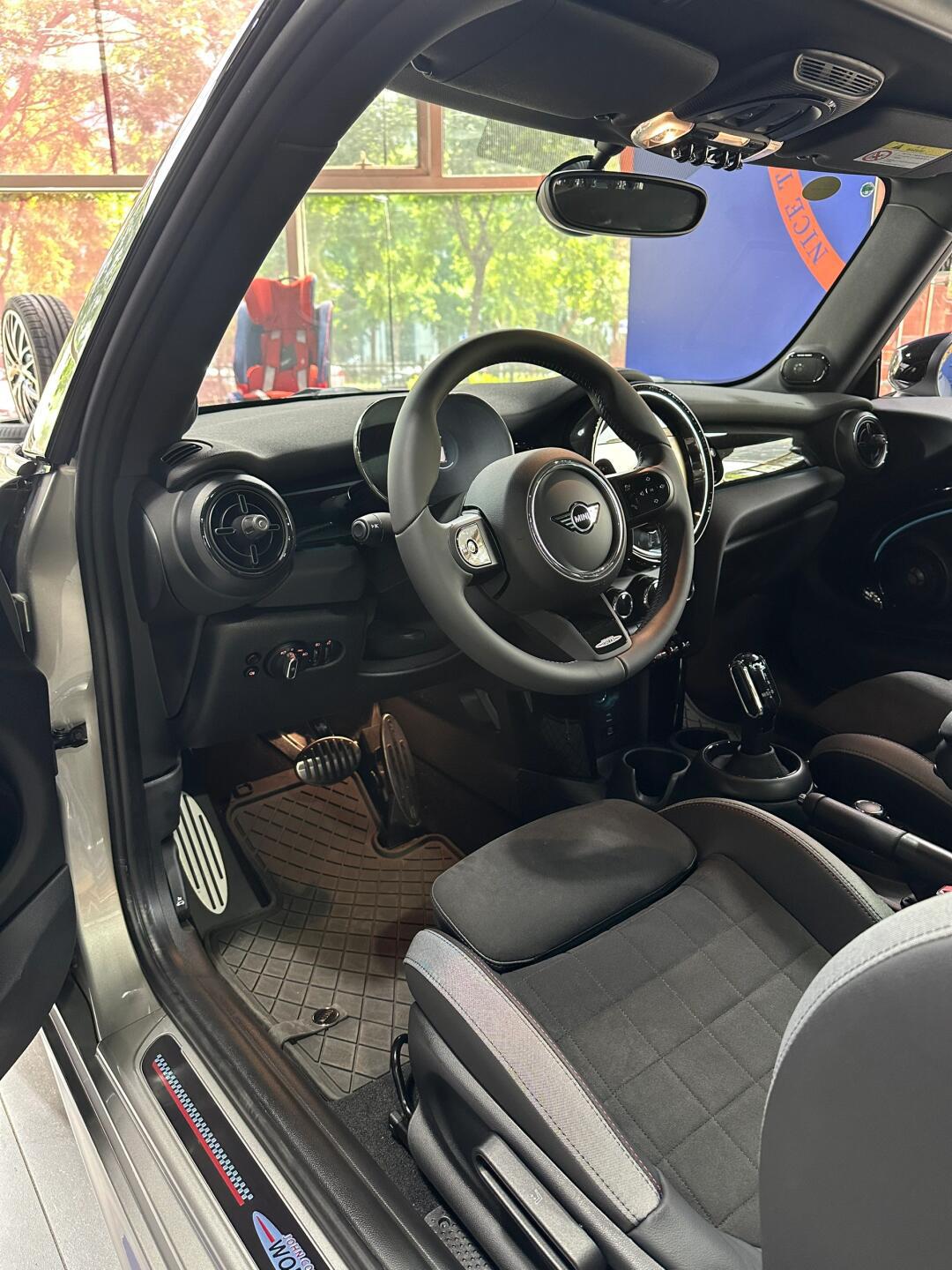 mini三门版 赛车手现车一台91