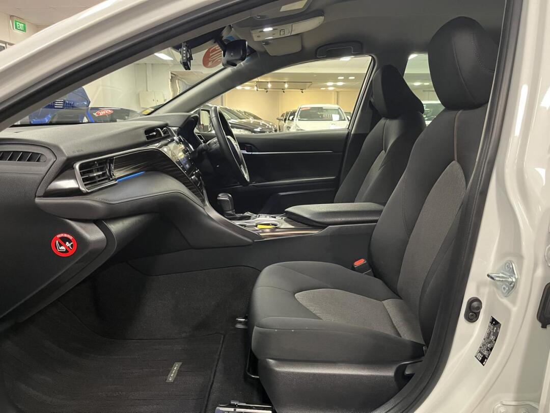 2019 toyota 凯美瑞camry hybrid g