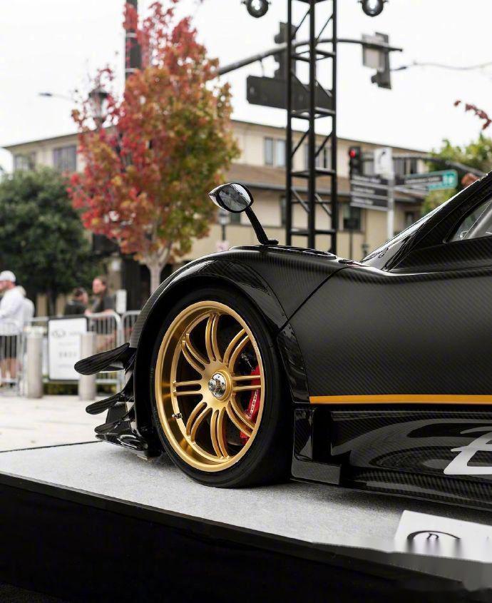 经典车之2010年帕加尼pagani zonda r evolution!