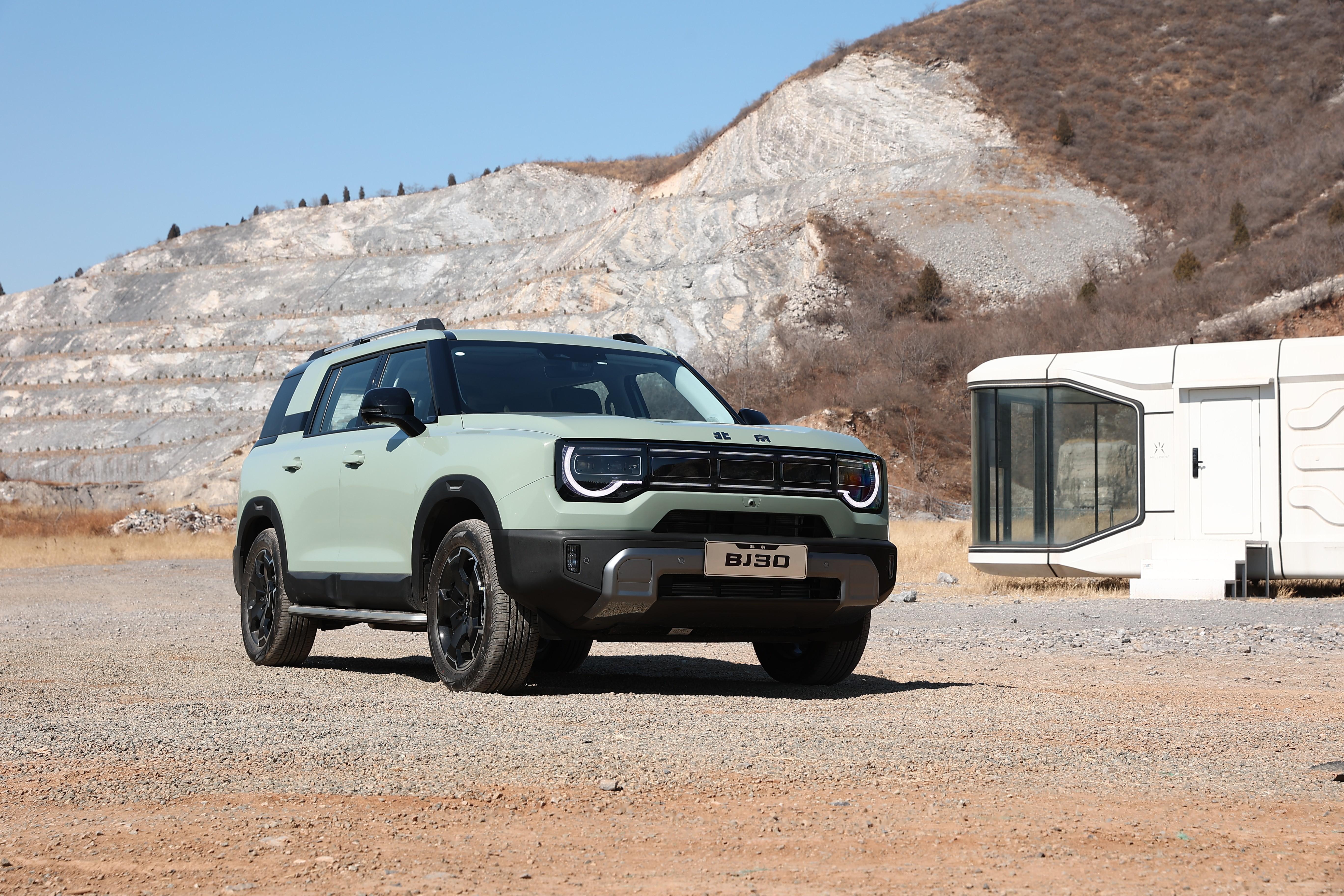 张朝阳也是懂谐音梗的,bj30不蕉绿好适合现在年轻人的精神状态,眼前的