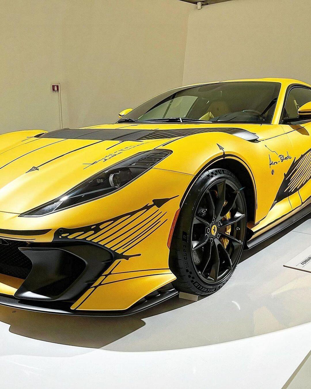 独一无二的法拉利812 competizone 特别版