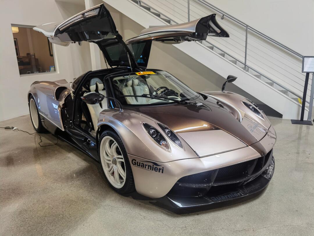 一台即将蜕变升级的帕加尼one off