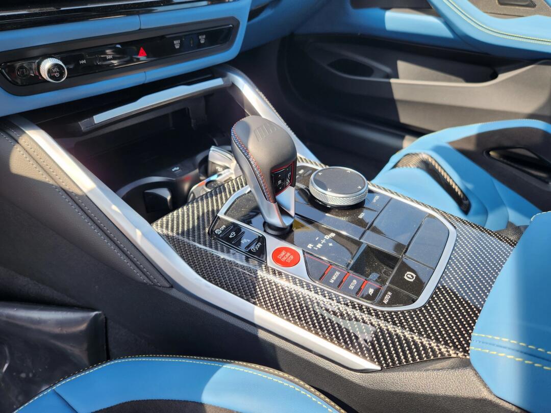 宝马m4 摩天灰 绝佳桶椅选配,如何不心动