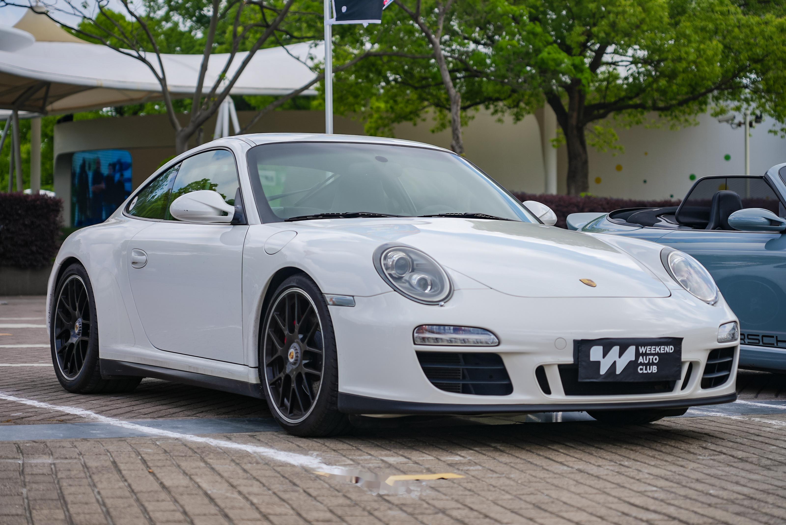 保时捷911是很多汽车爱好者的梦想之车,在举办的carnival车趣集活动