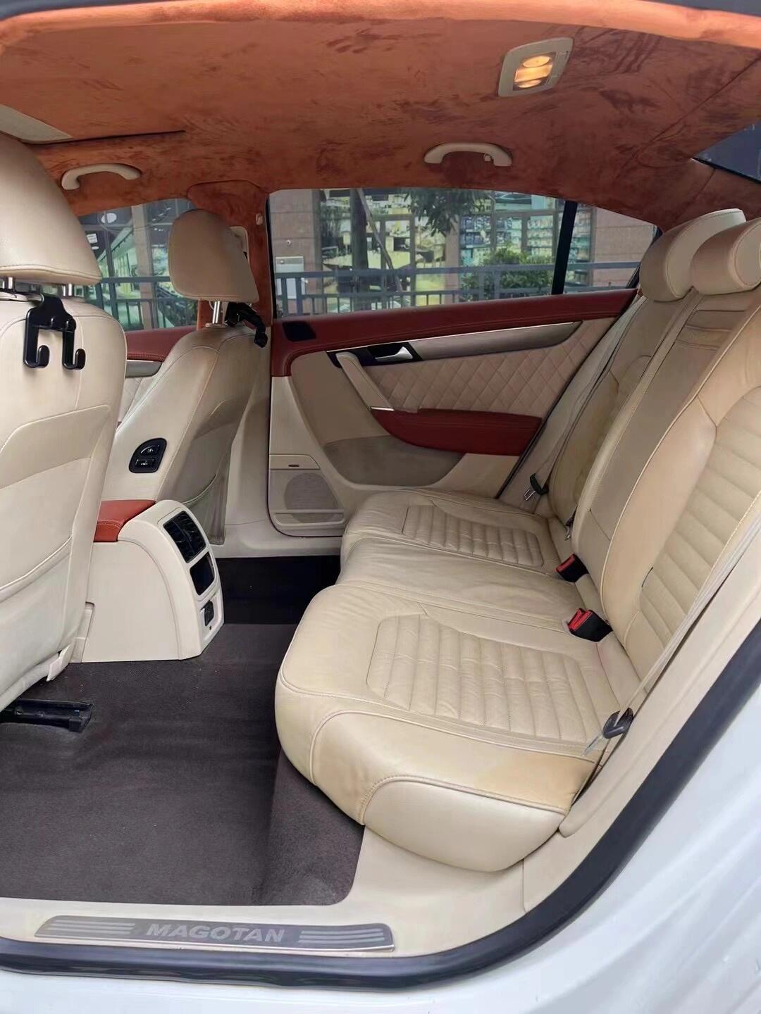 12年大众迈腾,自动档1.8t豪华版