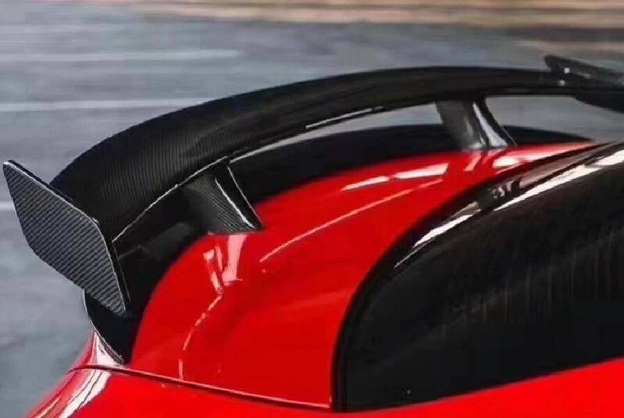 06三厢车通用revozport款gt尾翼07