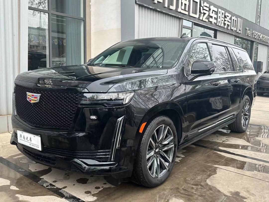 作为全尺寸车型之一,凯雷德在国内名声不显,但是在国外却是明星顶流和