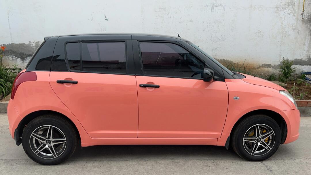 雨燕二手 适合女生开的车 出个人雨燕