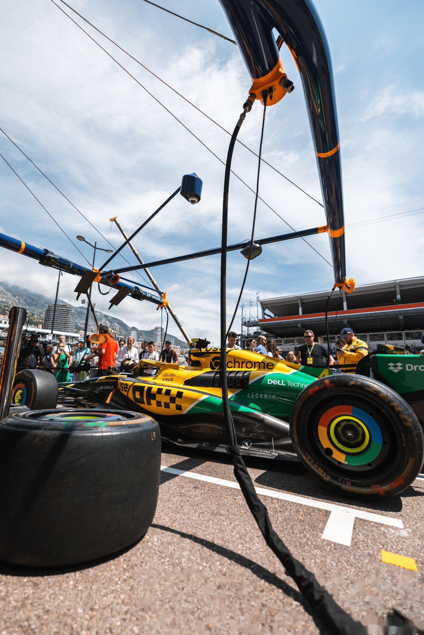 f1 迈凯伦f1车队本周末在摩纳哥的行头～塞纳逝世30周年,向塞纳致敬