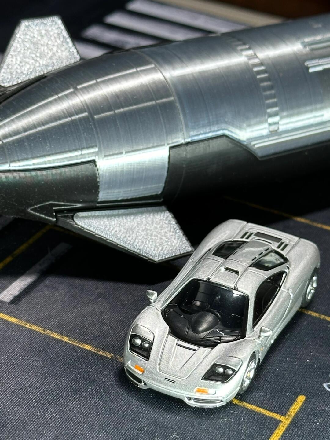 three ferrari enzos_有钱人的社区_易车社区