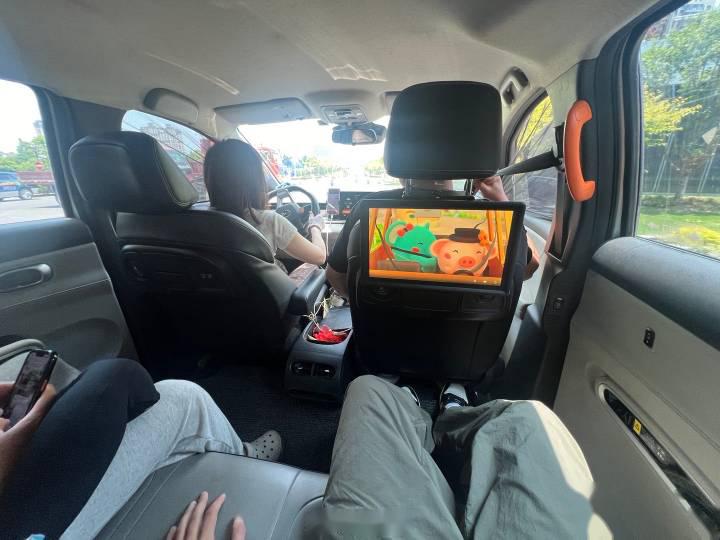 我一直很想打到一台比亚迪d1,但不知道怎么之前就是一直遇不上!