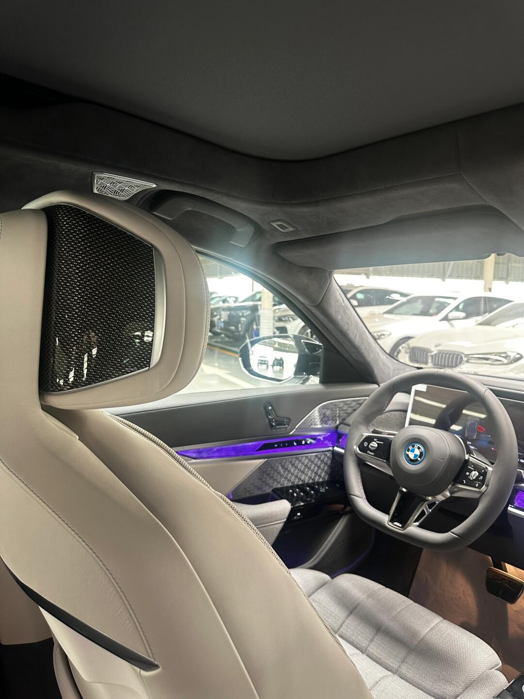 近200万的电车 宝马你是疯了吗_宝马i7社区_易车社区