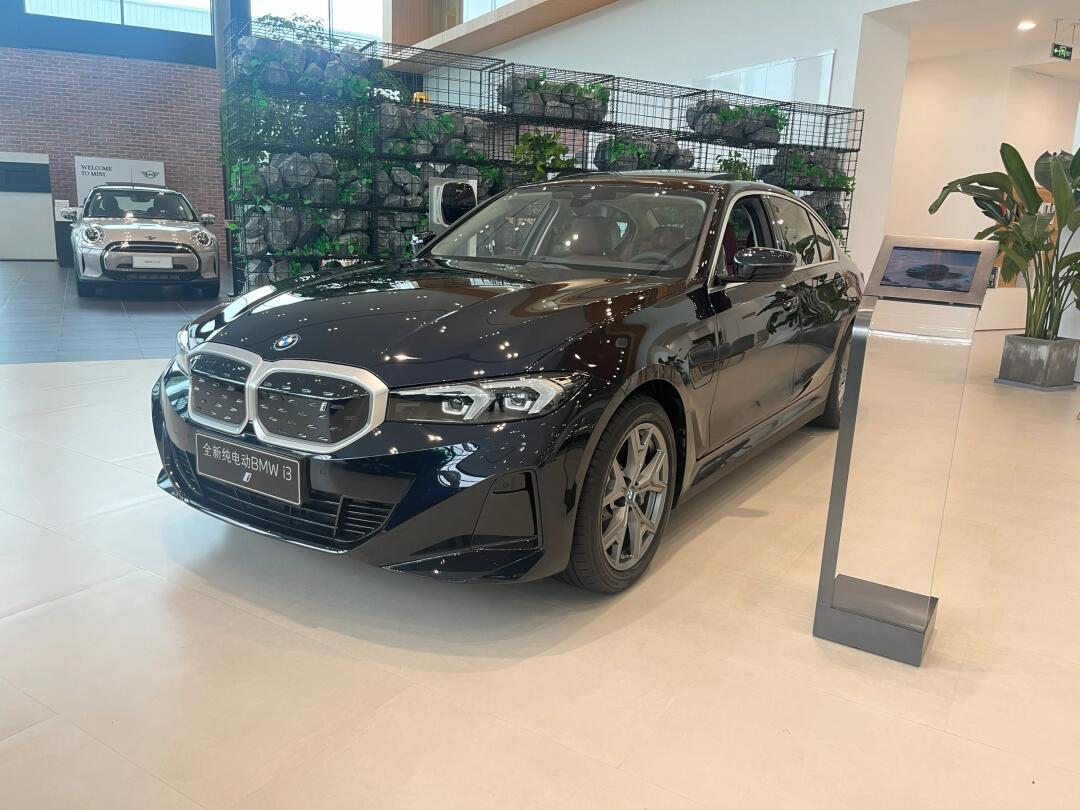买宝马i3.畅享电动出行新体验