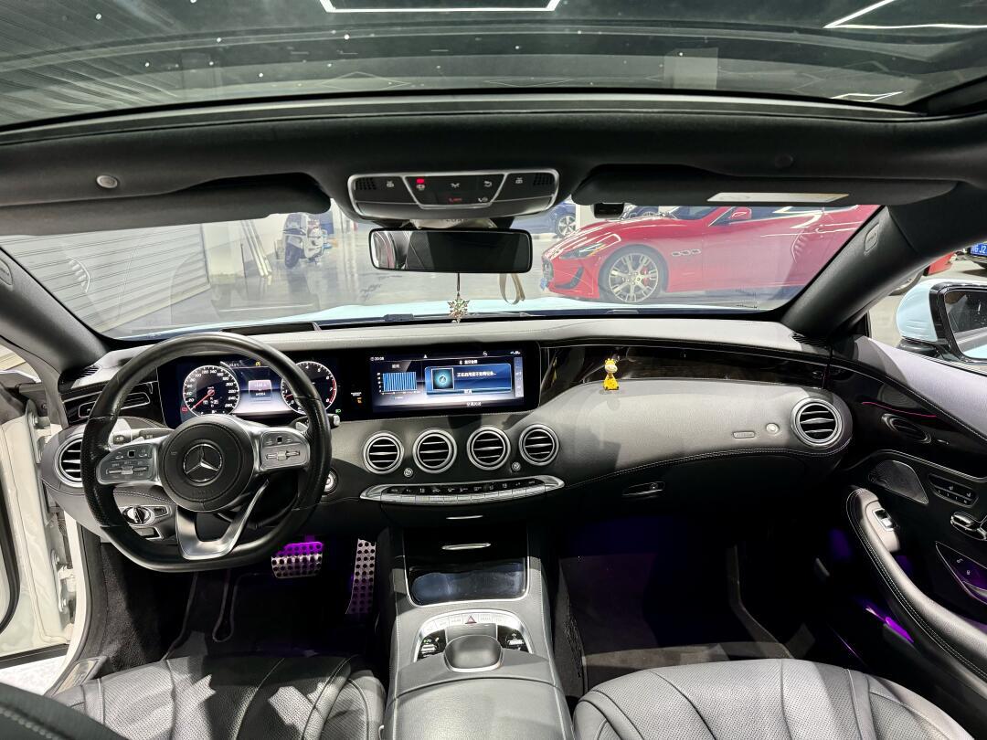 新货 19年5月 奔驰s450 coupe 最美轿跑 行驶6.4万公里 白色贴改