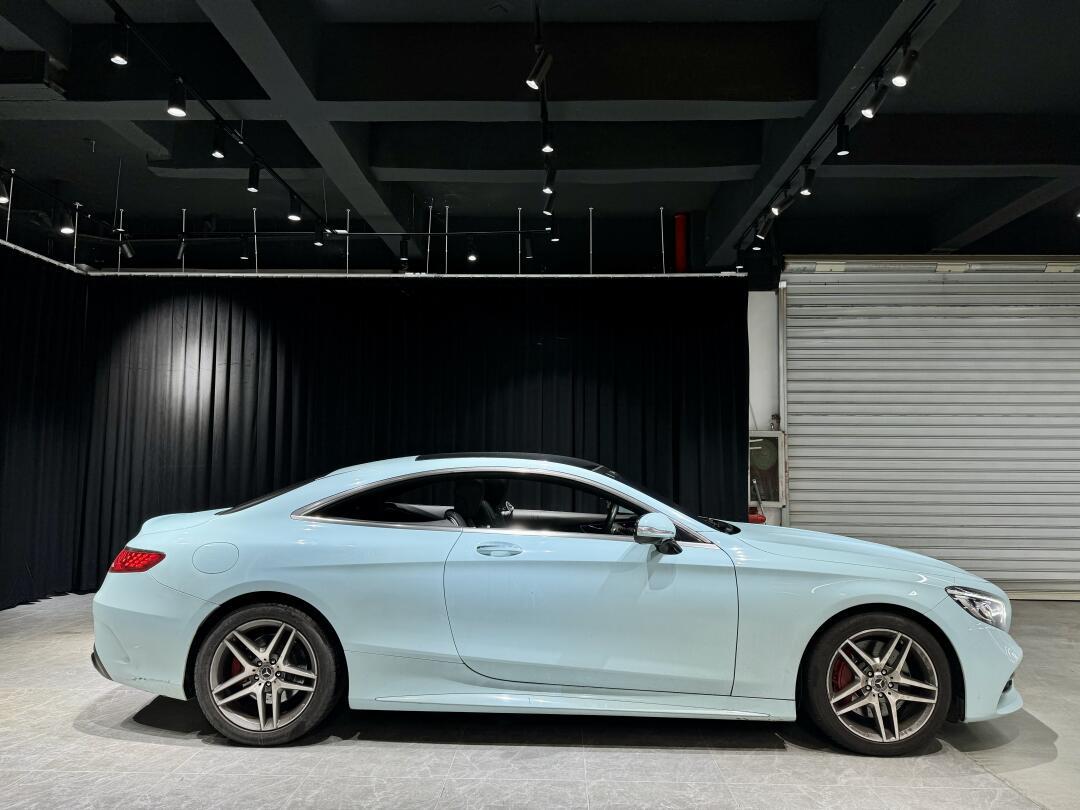 新货 19年5月 奔驰s450 coupe 最美轿跑 行驶6.4万公里 白色贴改
