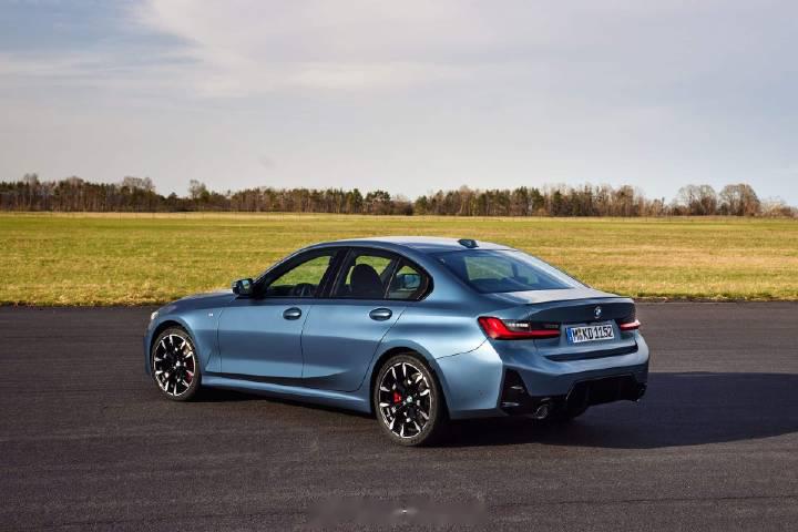 2025款宝马3系 & 3系旅行版 发布 外观其实没什么变化 内饰和新4系