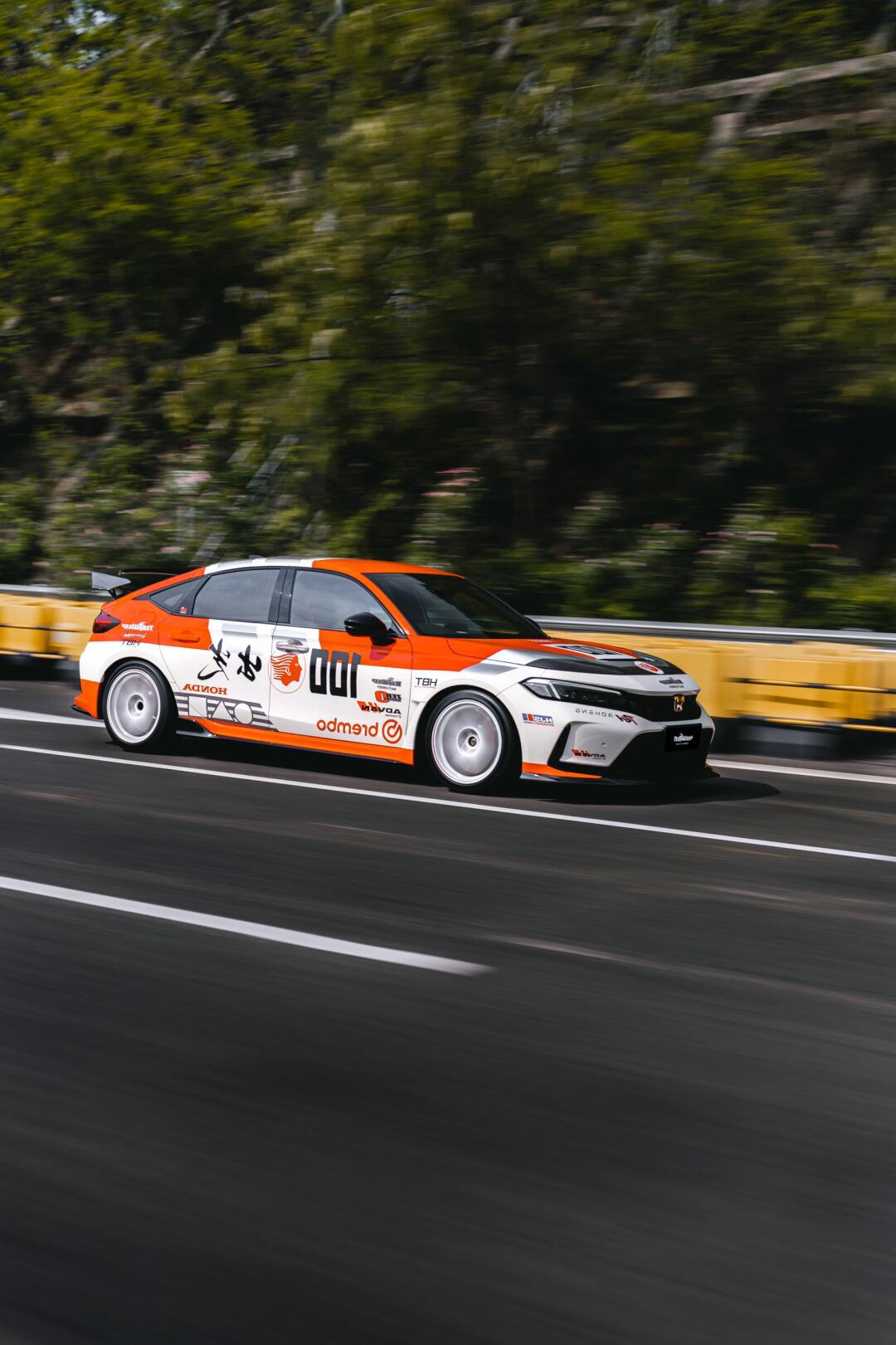 92: 飞奔的本田思域type r-fl5 /"出光100"