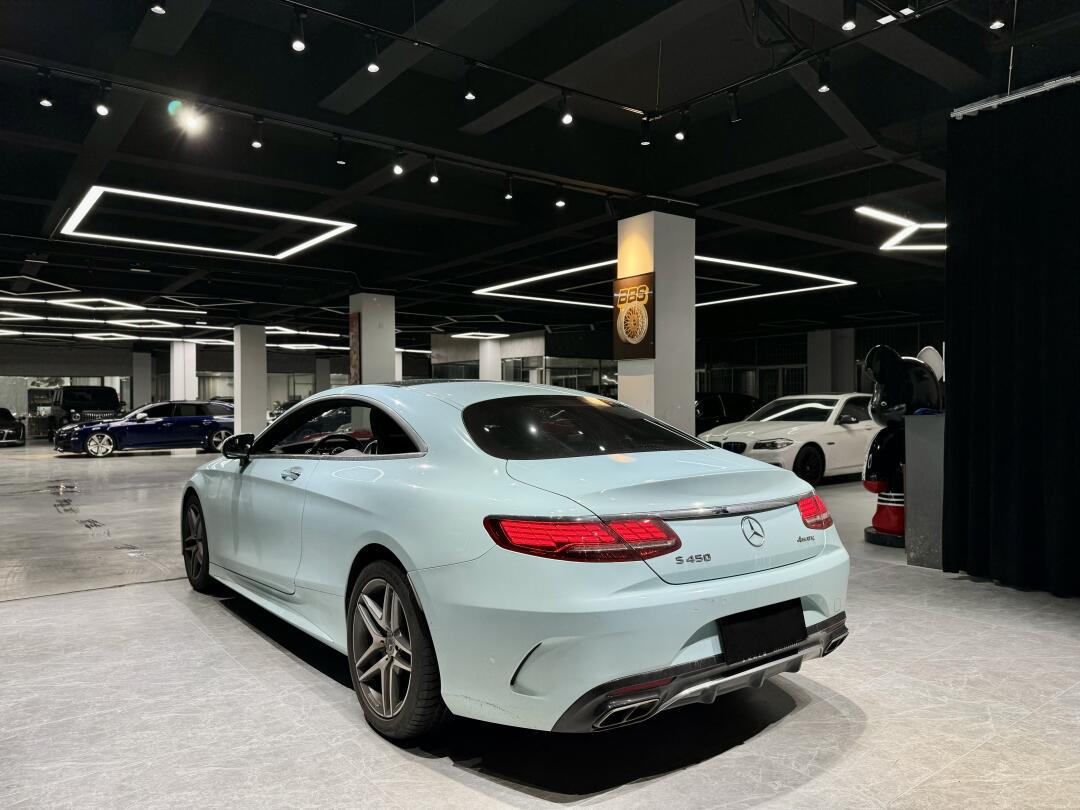 新货 19年5月 奔驰s450 coupe 最美轿跑 行驶6.4万公里 白色贴改