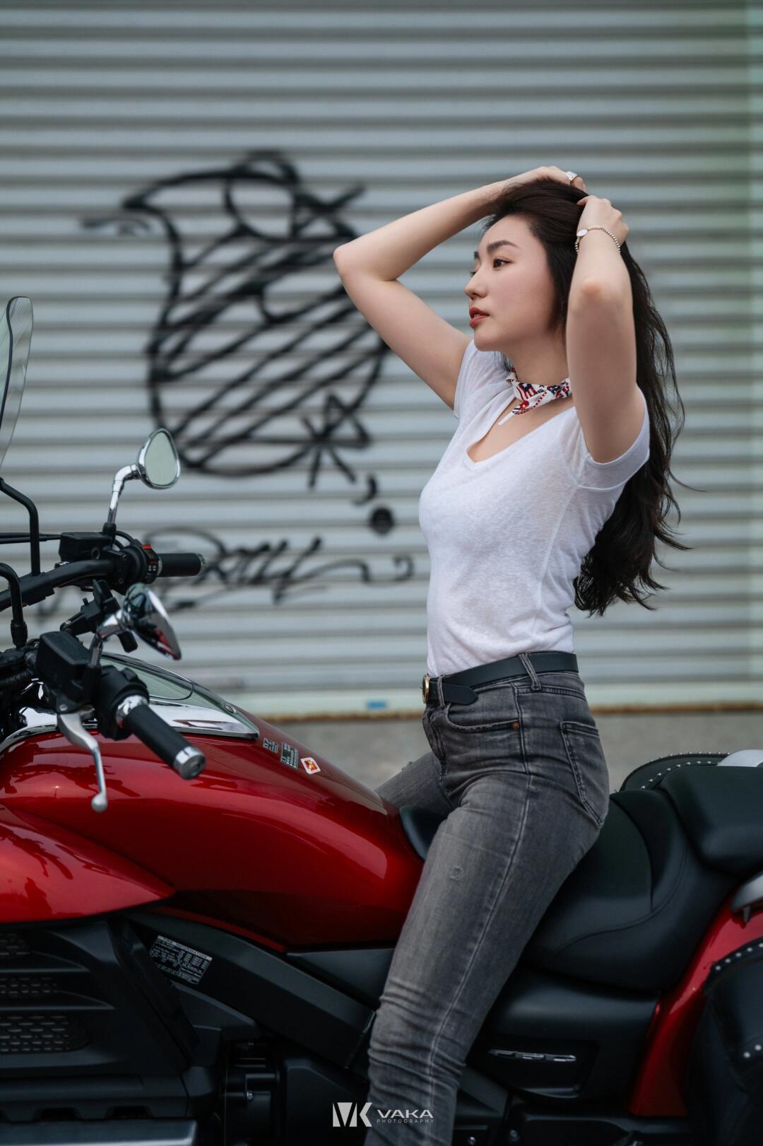 复古机车人像|感觉至上_汽车杂谈社区_易车社区