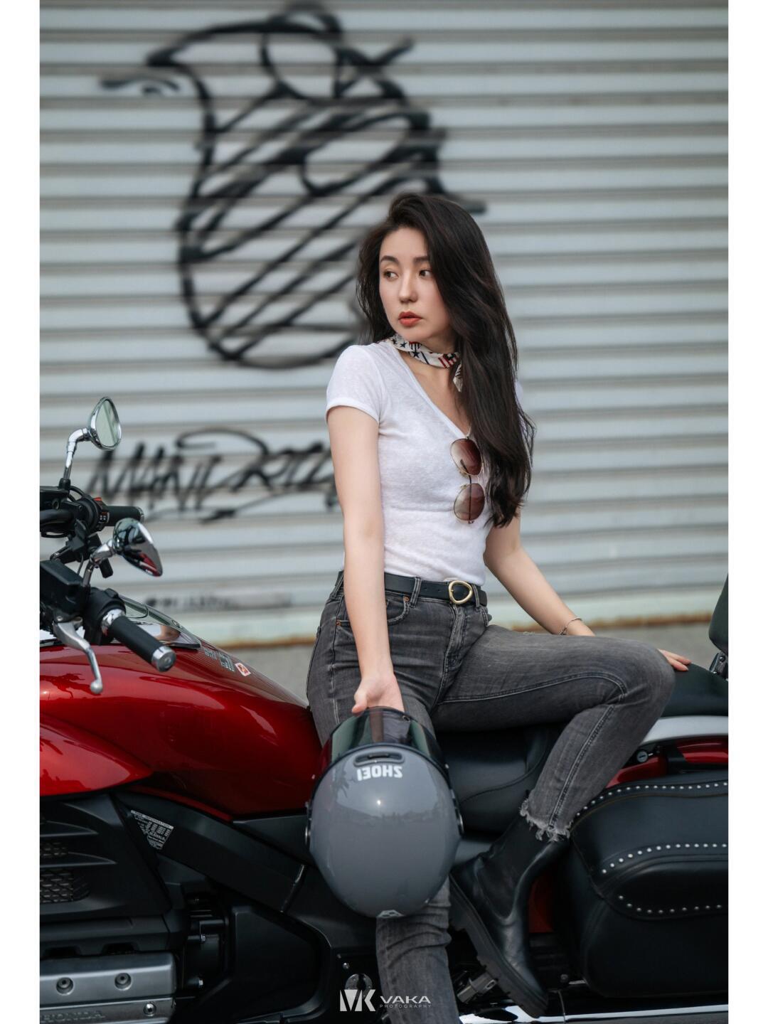 复古机车人像|感觉至上_汽车杂谈社区_易车社区