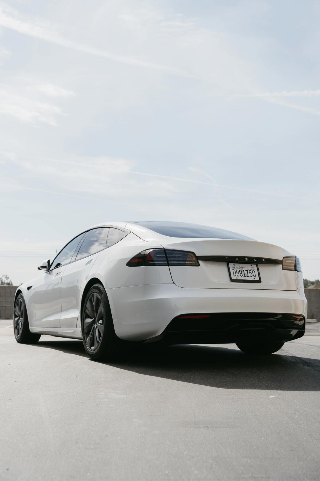 92阿爾海姆貼膜|2024 特斯拉model s