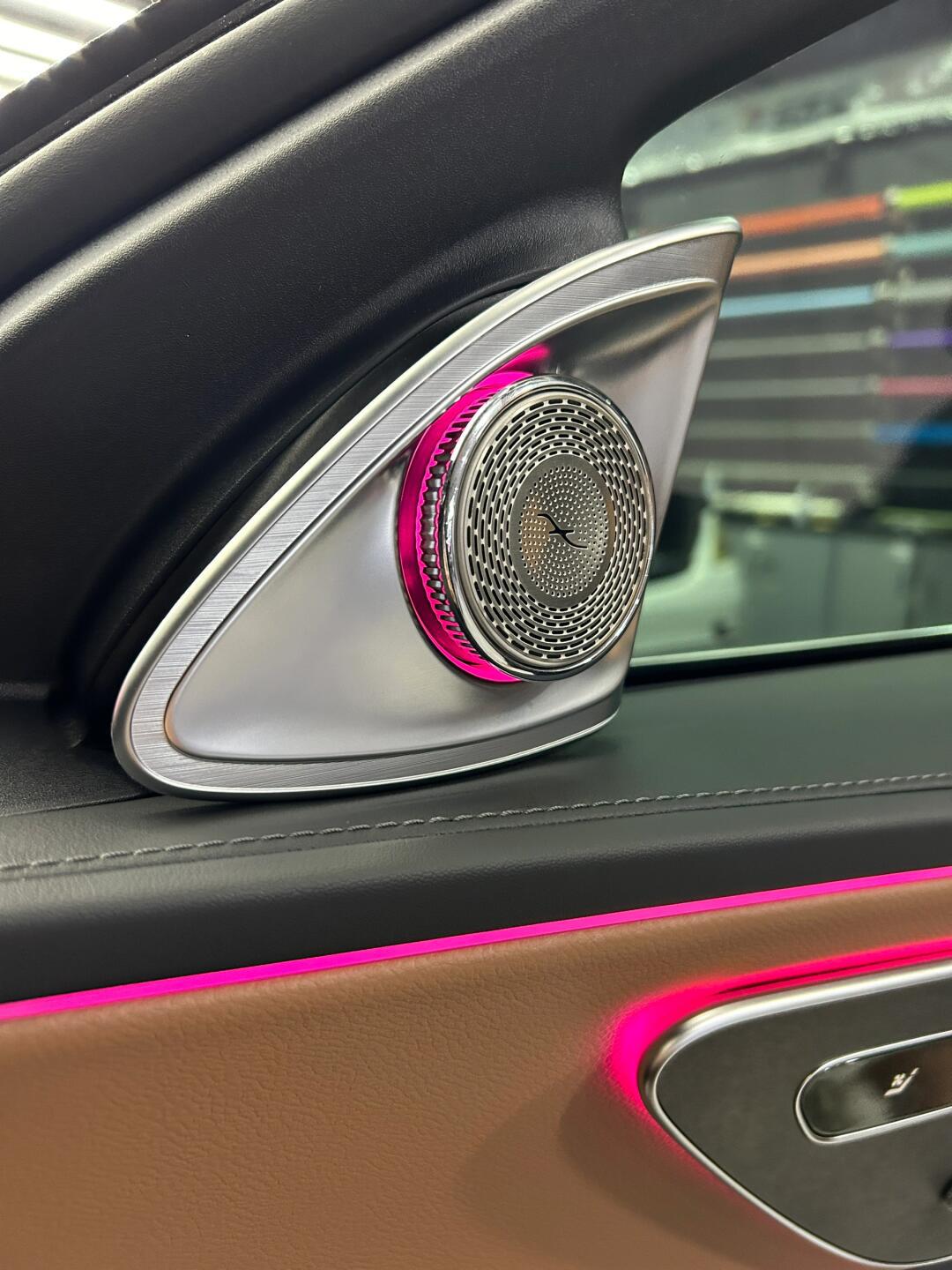 奔驰e99柏林之声旋转高音